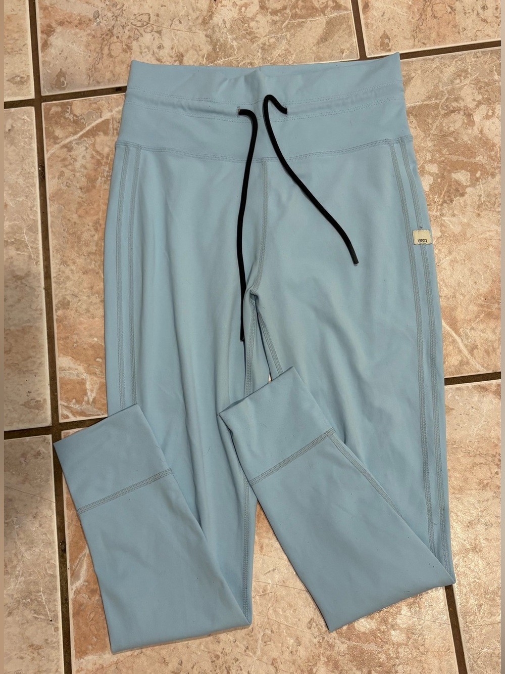 vuori blue leggings high waist fitted yoga pants joggers hiking scrubs